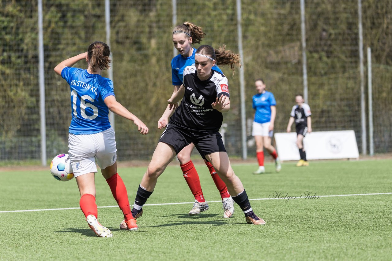 Bild 267 - wBJ SH-Pokalfinale  Holstein-Kiel - SV Viktoria : Ergebnis: 1:0